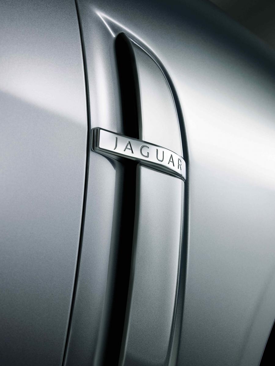  Jaguar XF 2008 года  (фото 64 из 175)